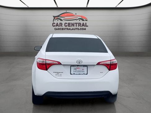 Used 2016 Toyota Corolla LE image 3