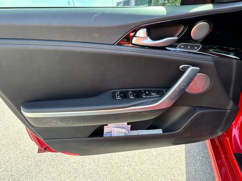 Used 2019 Kia Stinger Premium RWD image 12