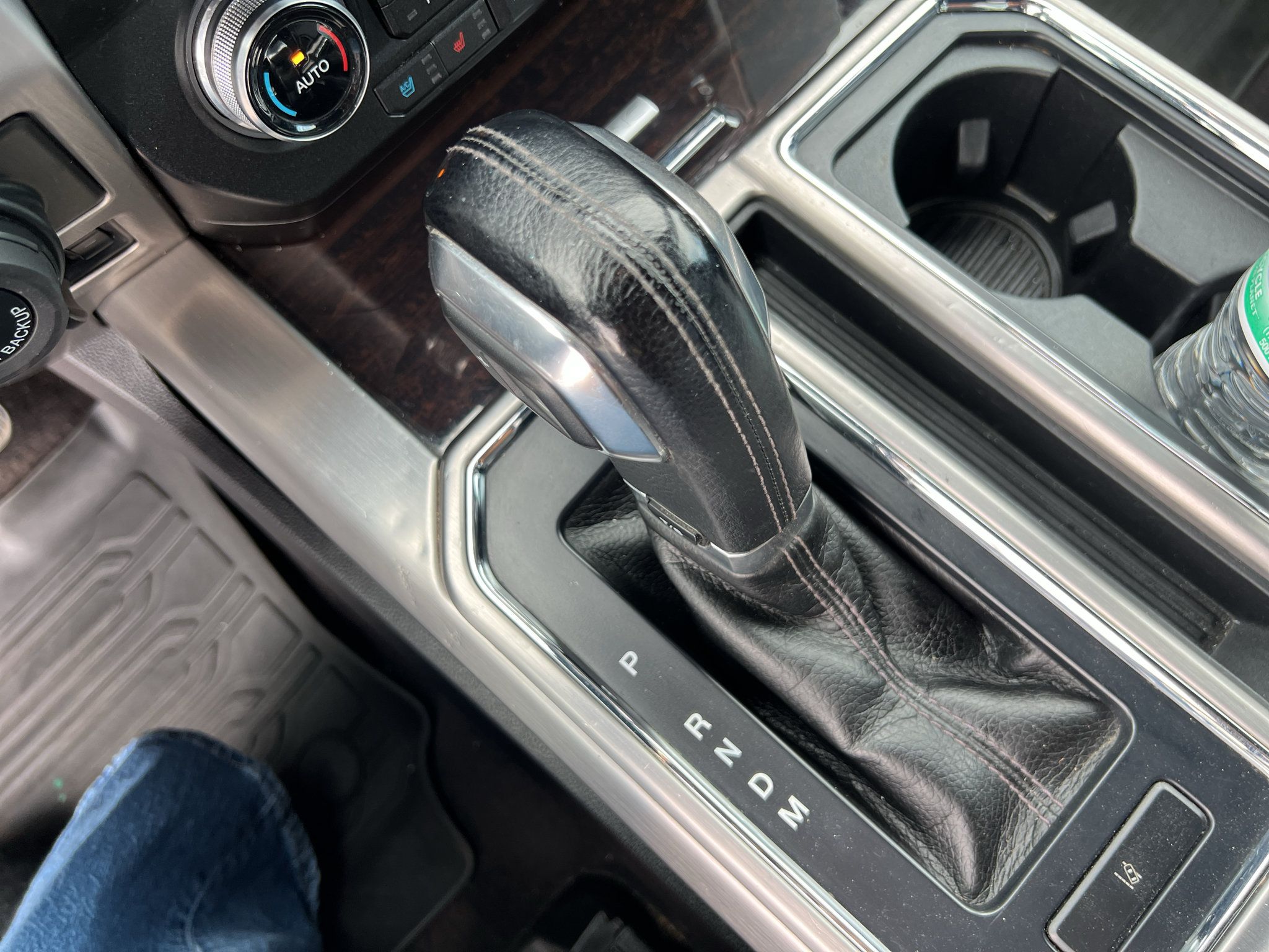 Used 2017 Ford F150 Platinum w/ Technology Package AWD/4WD image 20