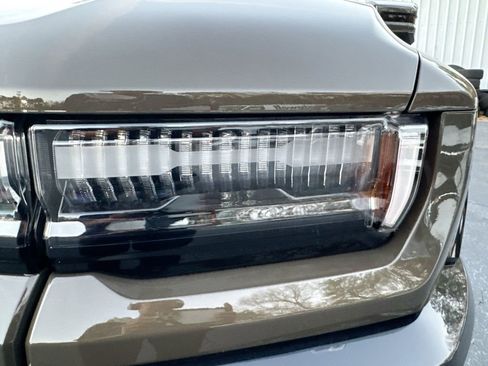 Used 2024 GMC Hummer EV 3X w/ Extreme Off-Road Package image 10