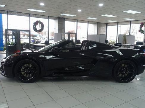 New 2026 Chevrolet Corvette Z06 w/ Battery Protection Package image 4