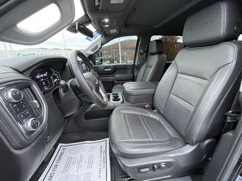 Used 2023 GMC Sierra 3500 Denali image 28