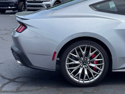 Used 2025 Ford Mustang GT Premium RWD image 75