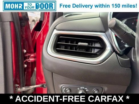 Used 2020 Chevrolet Equinox LT w/ Driver Convenience Package FWD image 16