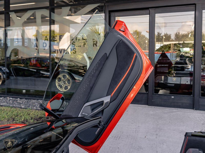 Used 2022 Lamborghini Aventador LP 780-4 Ultimae AWD/4WD image 35