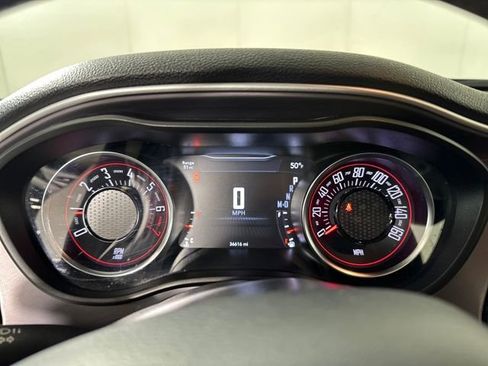 Used 2022 Dodge Challenger GT image 16