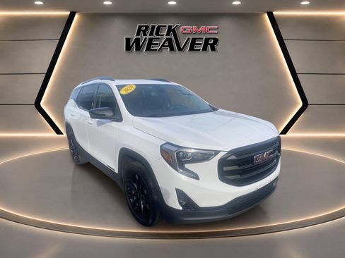 Used 2020 GMC Terrain SLT w/ Preferred Package AWD/4WD image 12