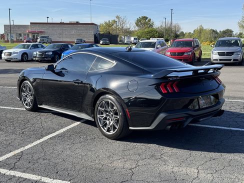 Used 2024 Ford Mustang GT Premium w/ GT Performance Package image 9