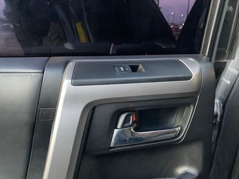 Used 2022 Toyota 4Runner SR5 Premium w/ Moonroof Package RWD image 12