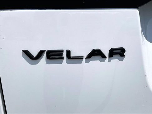 Used 2025 Land Rover Range Rover Velar Dynamic SE AWD/4WD image 24