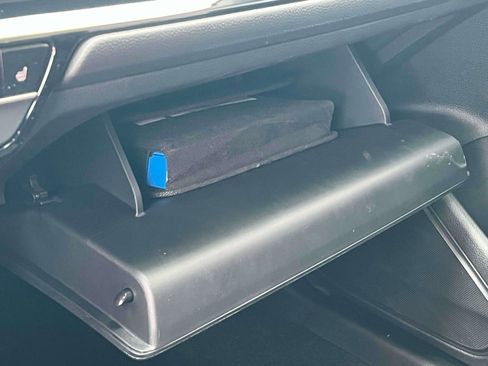 Used 2025 Honda Civic Sport Touring image 13