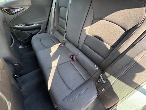 Used 2023 Chevrolet Malibu LS image 15