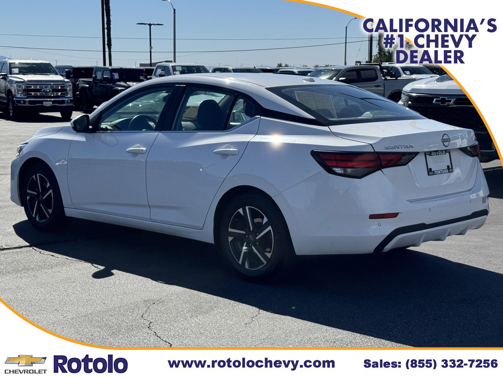 Used 2024 Nissan Sentra SV FWD image 4