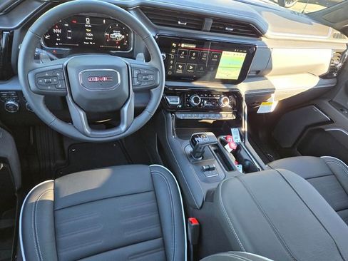 New 2026 GMC Sierra 1500 AT4X AWD/4WD image 9