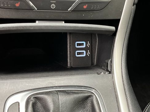 Used 2018 Ford Edge SEL w/ Equipment Group 201A image 24