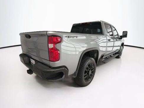 Used 2025 Chevrolet Silverado 2500 Custom w/ Custom Convenience Package AWD/4WD image 7