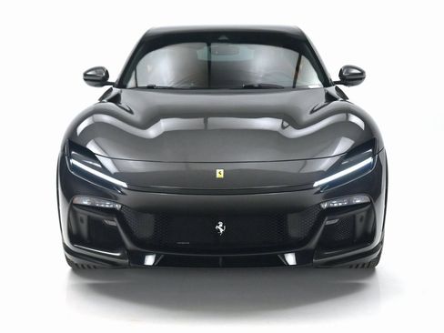 Used 2024 Ferrari Purosangue image 8