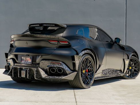 Used 2025 Ferrari Purosangue AWD/4WD image 7