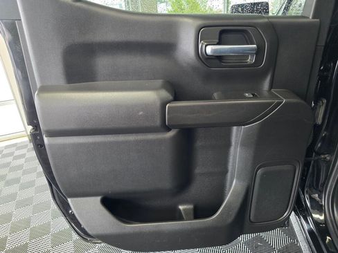 Used 2020 Chevrolet Silverado 1500 Custom Trail Boss image 36