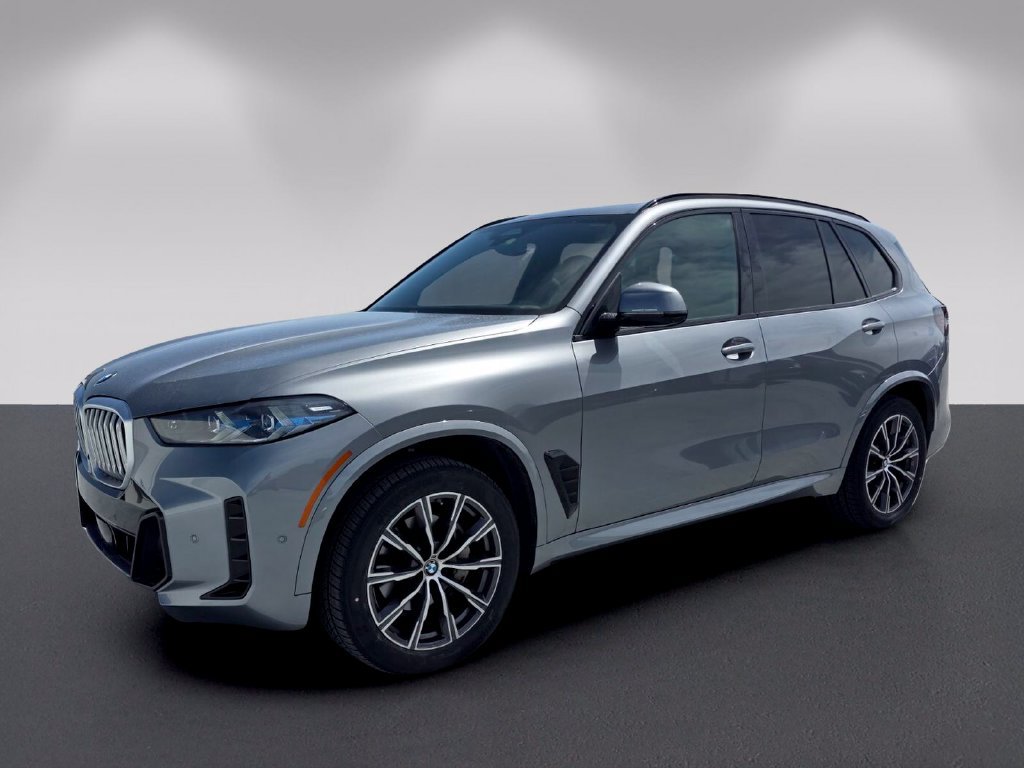 Certified 2025 BMW X5 sDrive40i w/ M Sport Package RWD image 8
