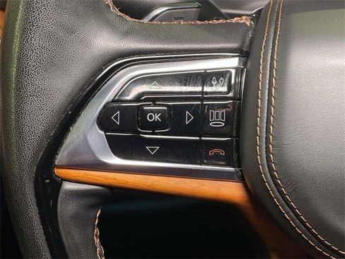 Used 2022 Jeep Grand Cherokee Summit image 39