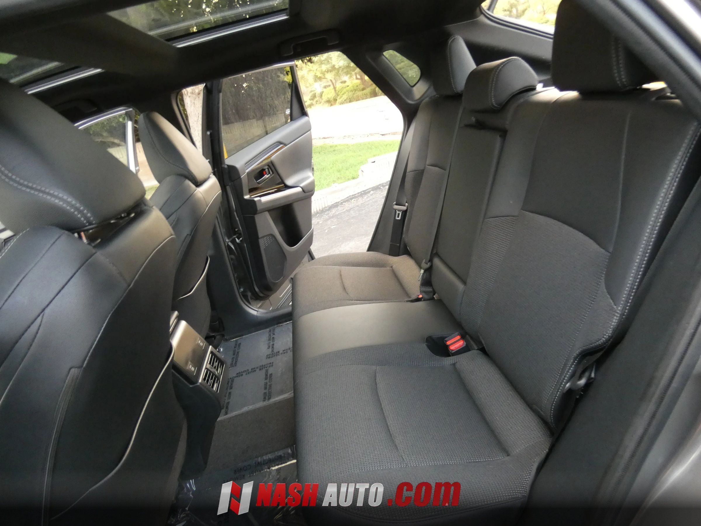 Used 2024 Toyota bZ4X AWD w/ Weather Package image 43
