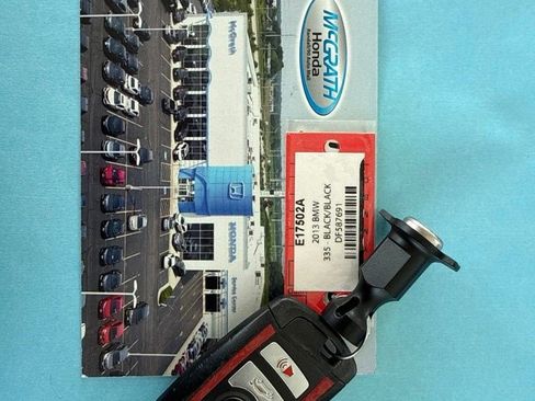 Used 2013 BMW 335i xDrive Sedan AWD/4WD image 4