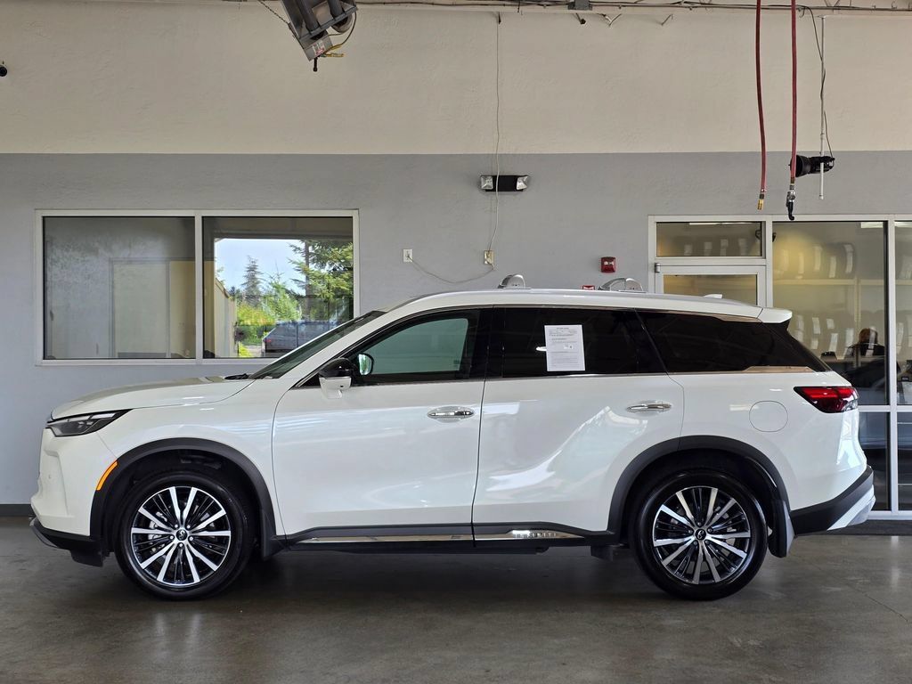 Certified 2024 INFINITI QX60 Sensory w/ Cargo Package AWD/4WD image 7