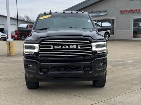 Used 2022 RAM 2500 Laramie AWD/4WD image 2