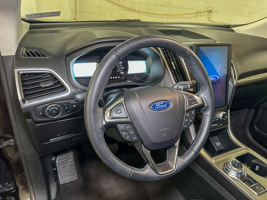 Used 2024 Ford Edge SEL AWD/4WD image 22