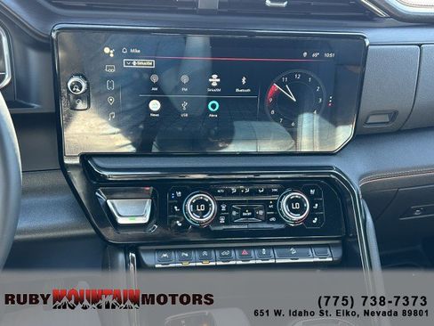 Used 2024 GMC Sierra 1500 AT4 w/ Technology Package image 18