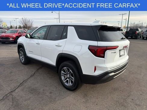 Used 2025 GMC Terrain Elevation image 9