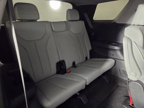 Used 2023 Hyundai Palisade SEL FWD image 37