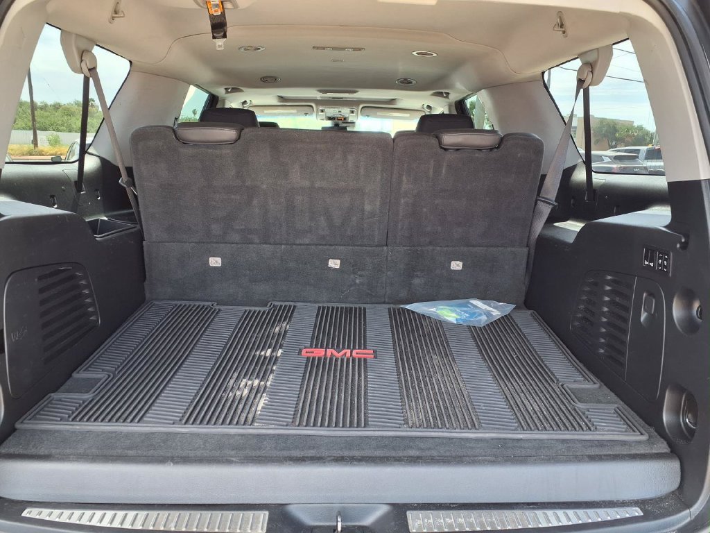 Used 2020 Cadillac Escalade ESV Luxury RWD image 11