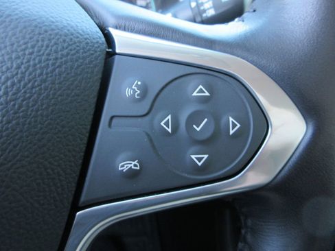 Used 2021 Chevrolet Traverse Premier image 30