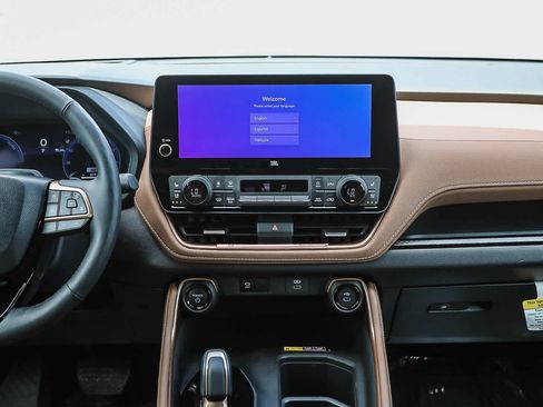 Certified 2026 Toyota Grand Highlander AWD Hybrid image 14