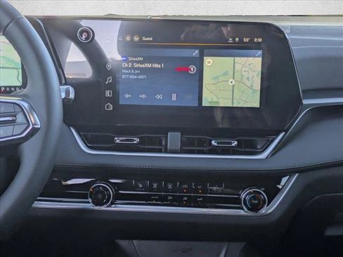 New 2026 Chevrolet Equinox LT AWD/4WD image 13