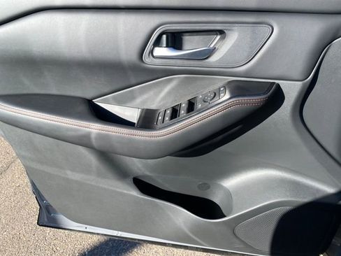 New 2026 Nissan Rogue SV image 13