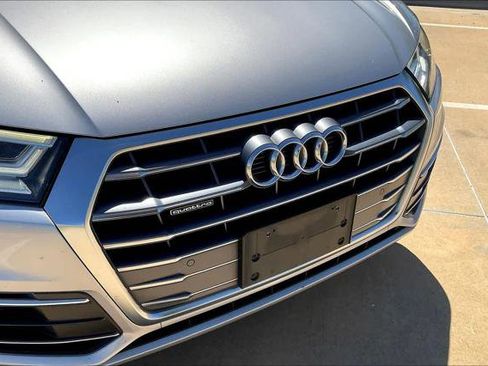 Used 2019 Audi Q5 2.0T Premium Plus AWD/4WD image 28