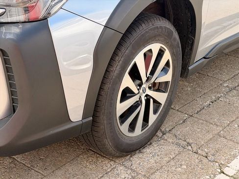 Certified 2024 Subaru Outback Premium image 5