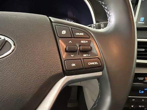 Used 2020 Hyundai Tucson Sport FWD image 16