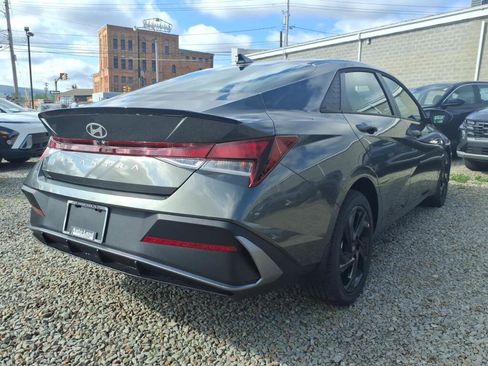 New 2026 Hyundai Elantra Sport FWD image 4