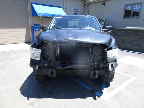 Used 2017 RAM 1500 Big Horn image 3