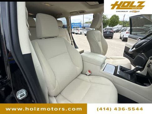 Used 2023 Lexus GX 460 Premium w/ Premium Package AWD/4WD image 29