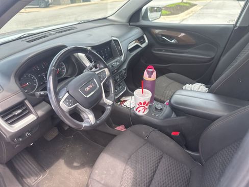 Used 2018 GMC Terrain SLE w/ Driver Convenience Package FWD image 13