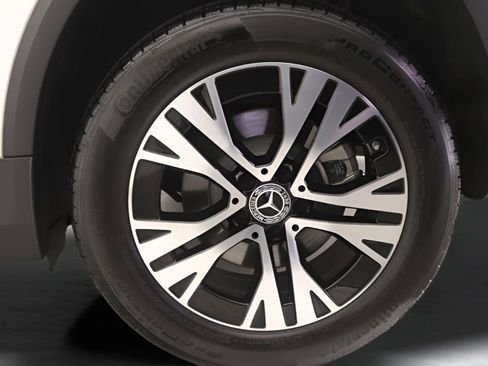 Certified 2026 Mercedes-Benz GLA 250 image 26