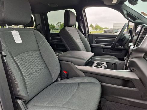 New 2026 RAM 2500 Big Horn AWD/4WD image 19