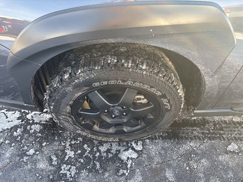 Certified 2025 Subaru Outback Wilderness image 8