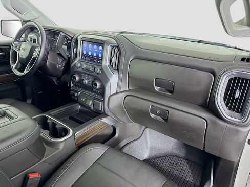 Used 2021 Chevrolet Silverado 1500 LT Trail Boss w/ Convenience Package II image 27