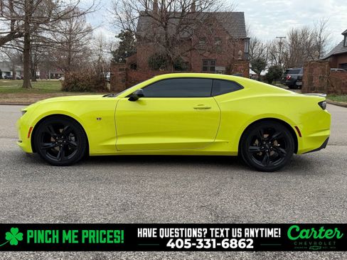 Used 2020 Chevrolet Camaro LT image 7